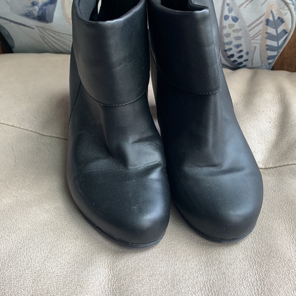 Sole sensibility ankle boots 10M - Picture 2 of 8